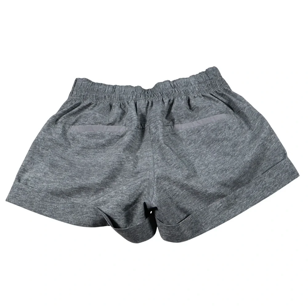 Lululemon Shorts Womens 4 Gray Athletic Running Elastic Waist Drawstring Pockets